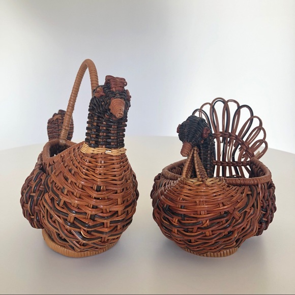 Vintage Woven Wicker Pair of Bird Baskets Set of 2 MCM Boho - Picture 3 of 8